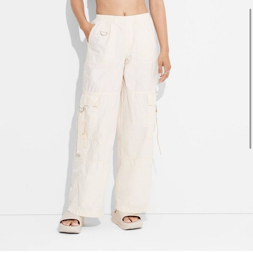 NWOT Wild Fable Cream Cargo Pants